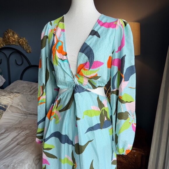Gorgeous Sky Blue Multicolour Print Cutout Long Sleeved Dress - Picture 3 of 12